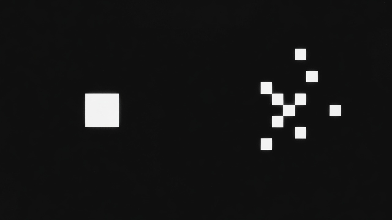 Structured square versus scattered fragments